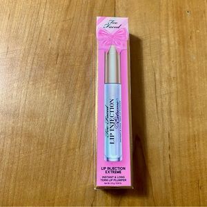 Too Faced Lip Injection Extreme
